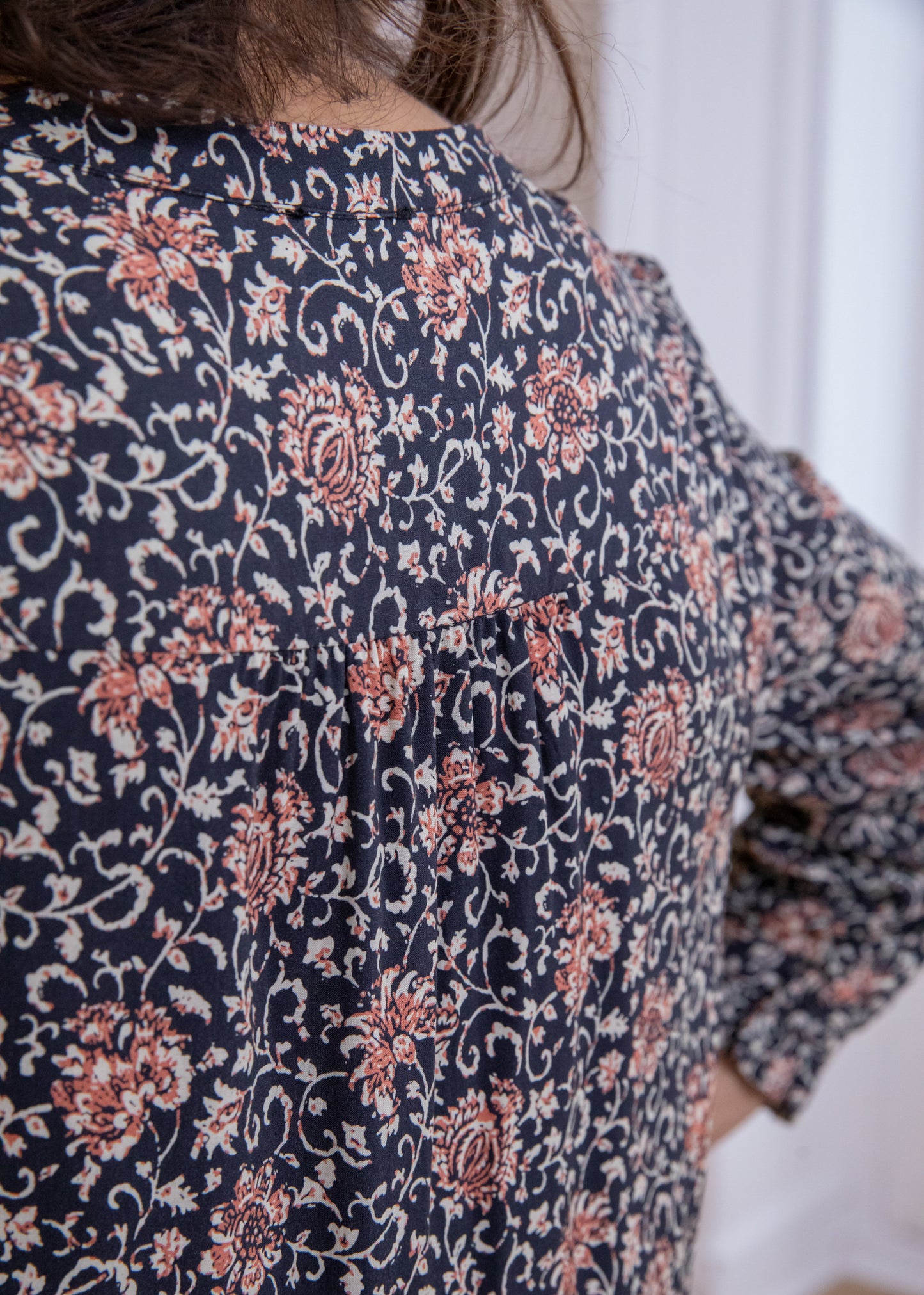 Robe courte CHANTILLY noire