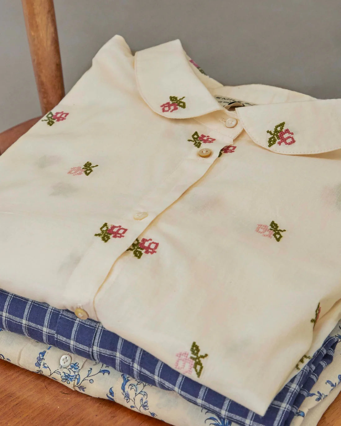 Chemise CALYPSO brodée rose