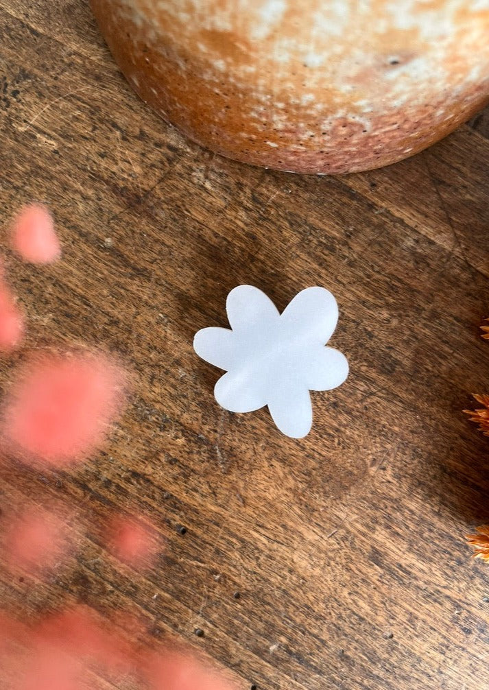 Barrette DAISY pearl