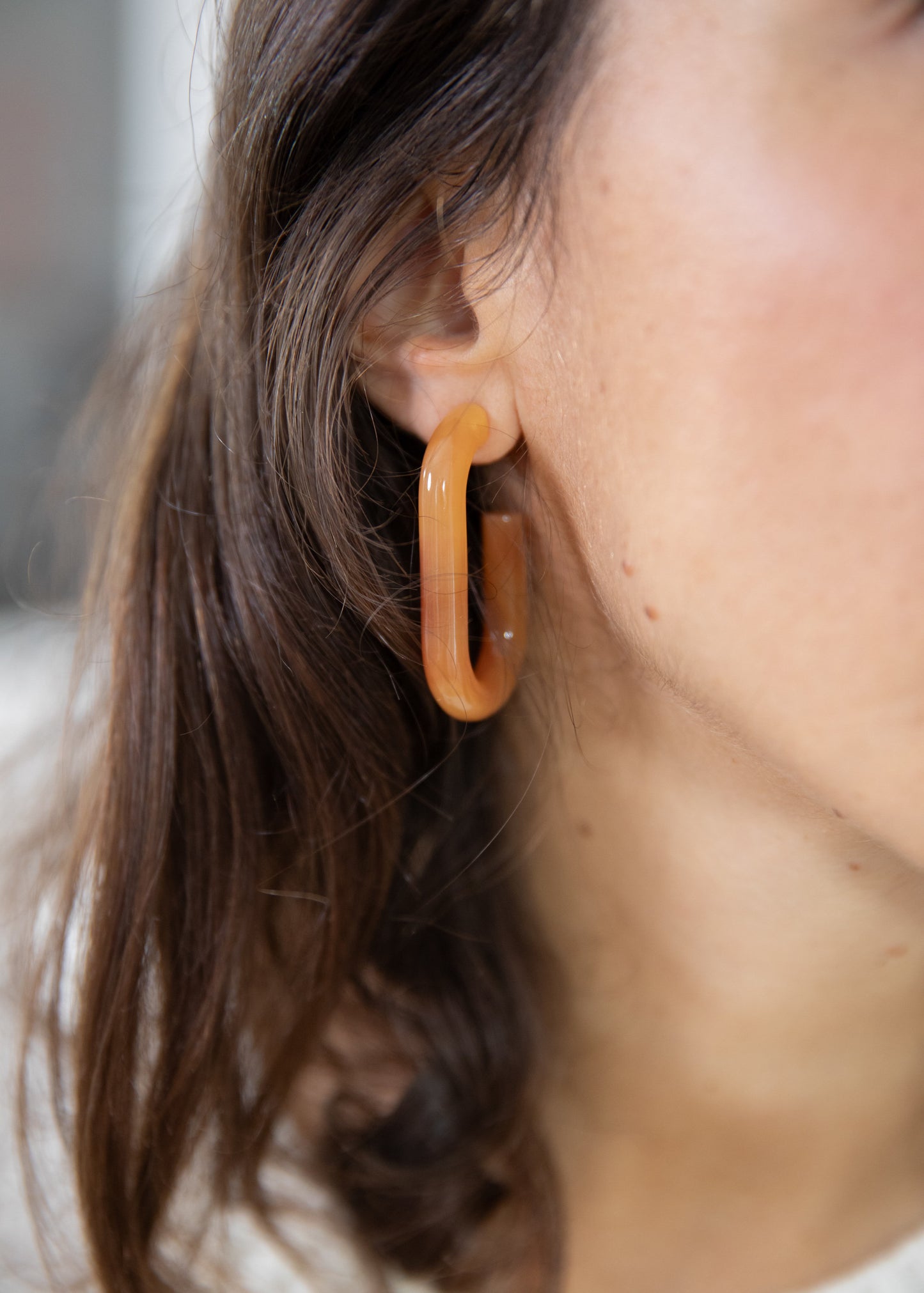 Boucles d'oreilles EMILY écaille