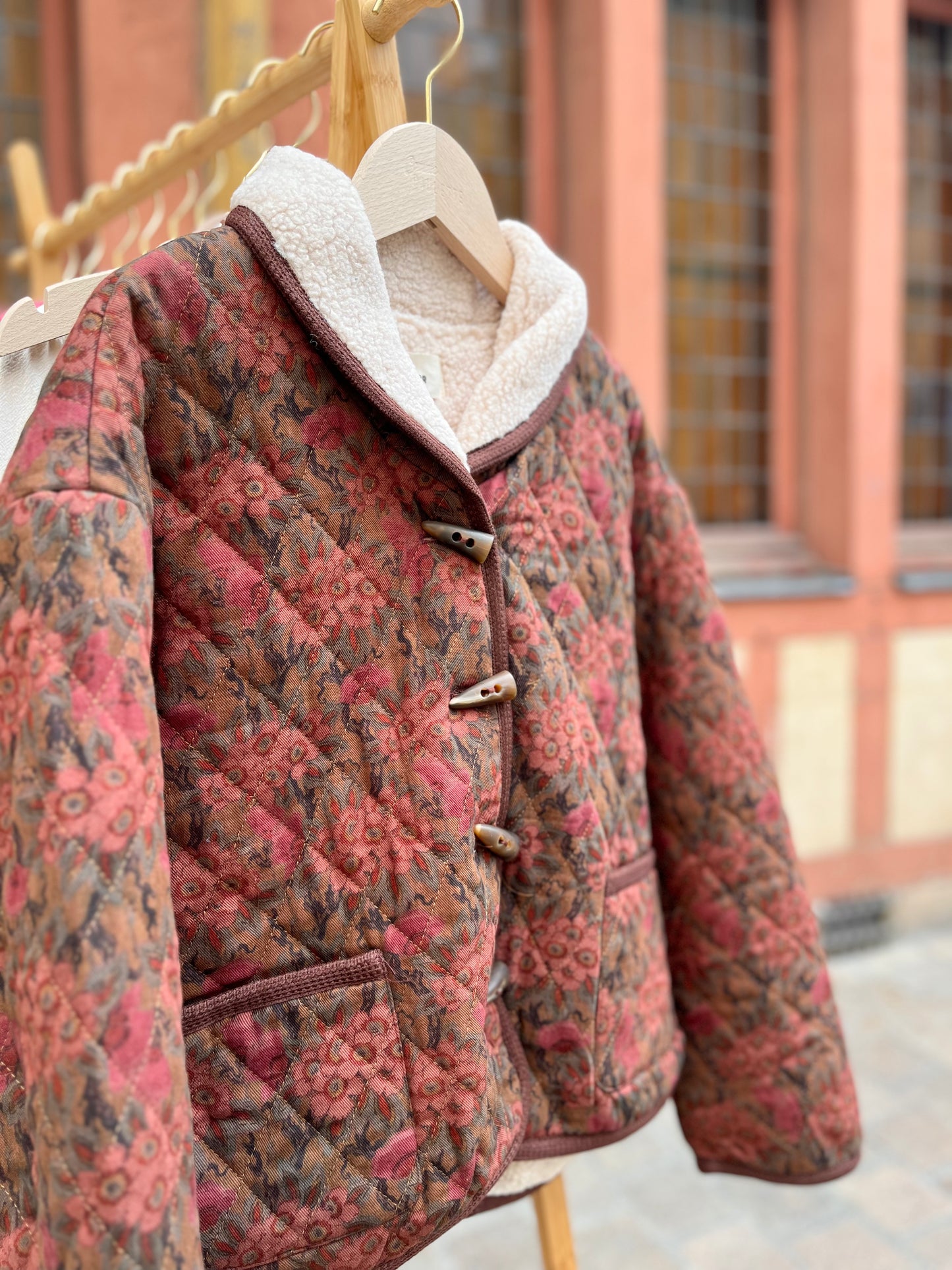 Veste YVONNE fleurie