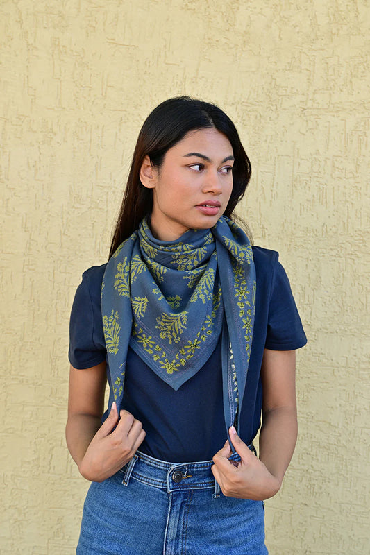 Foulard GALATIE bleu marine