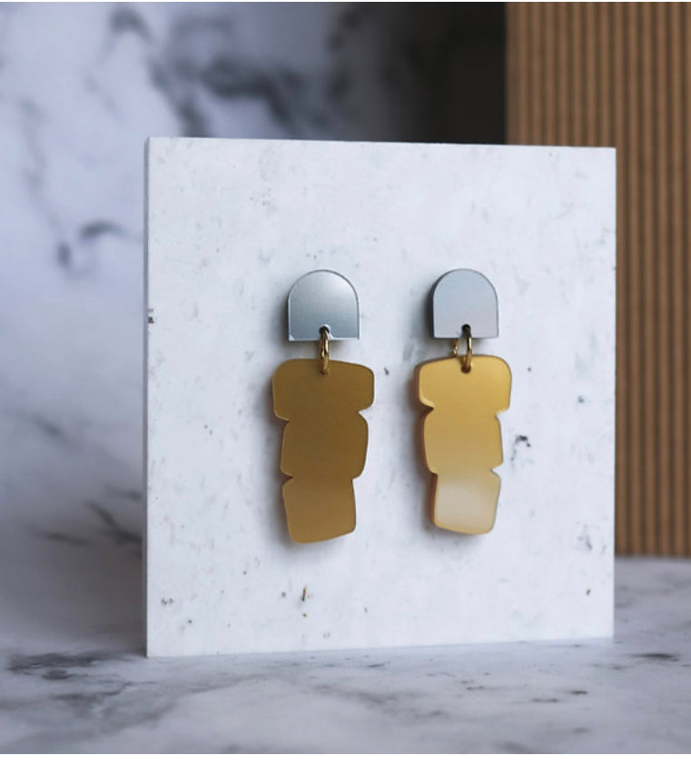 Boucles d'oreilles BRUTALIST I doré