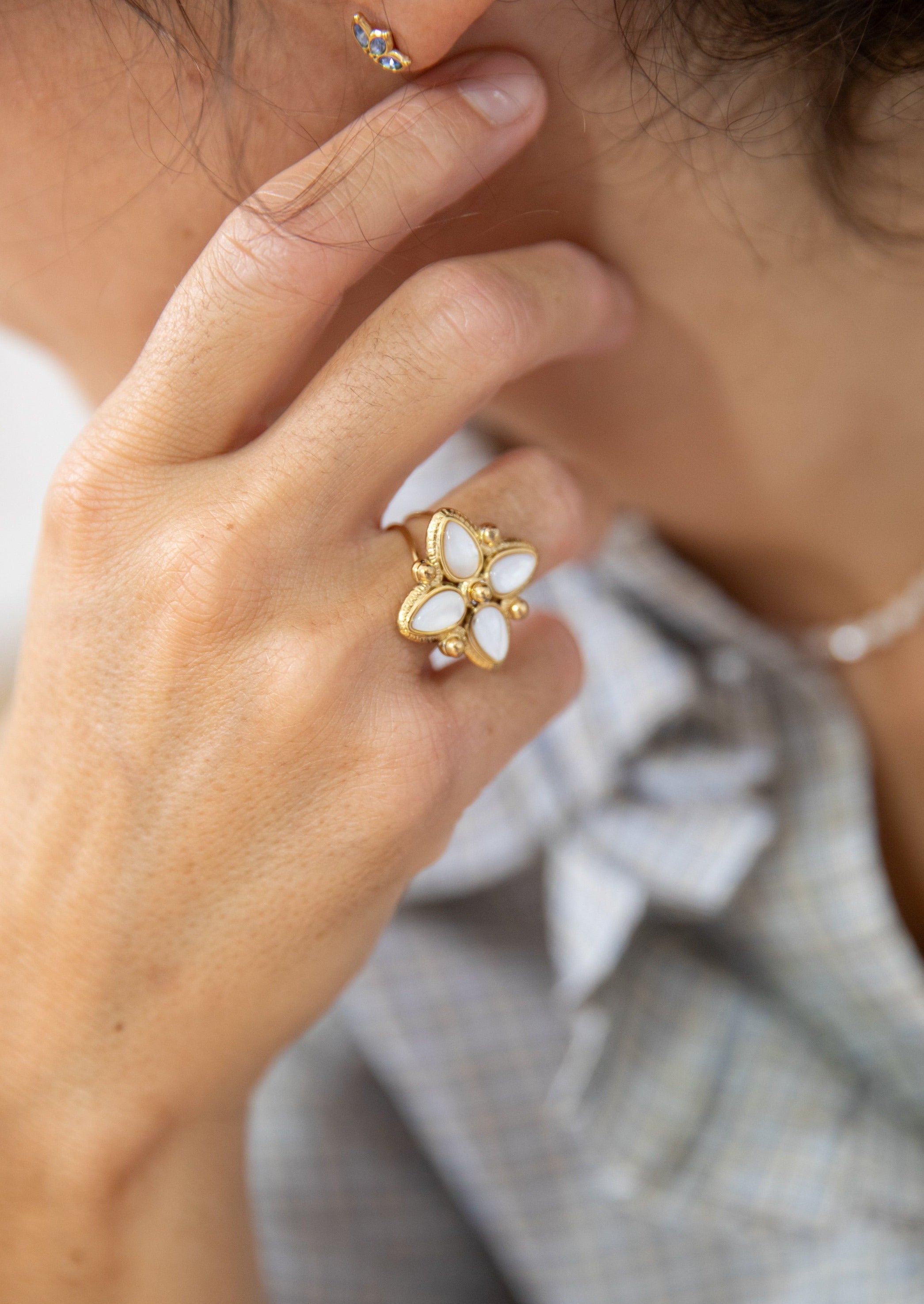 Bague FLEUR nacre Comme Paulette