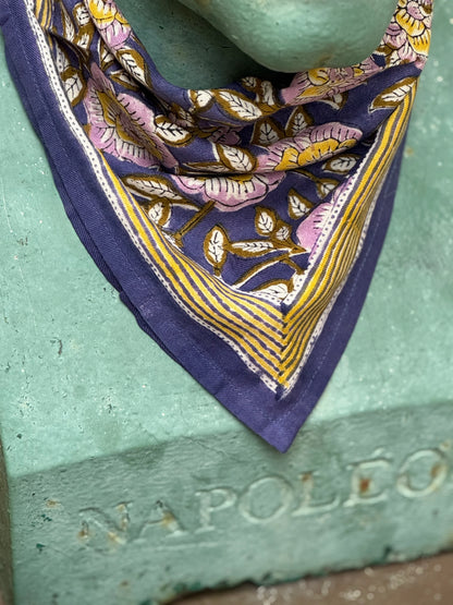 Petit foulard N° 113 Bleu