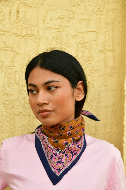 Petit foulard SÉLÉNÉ fauve