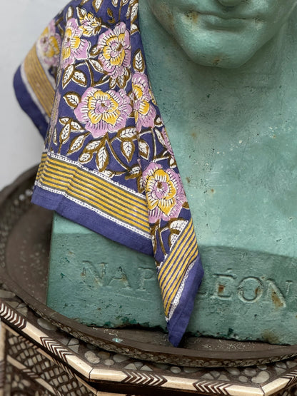 Petit foulard N° 113 Bleu