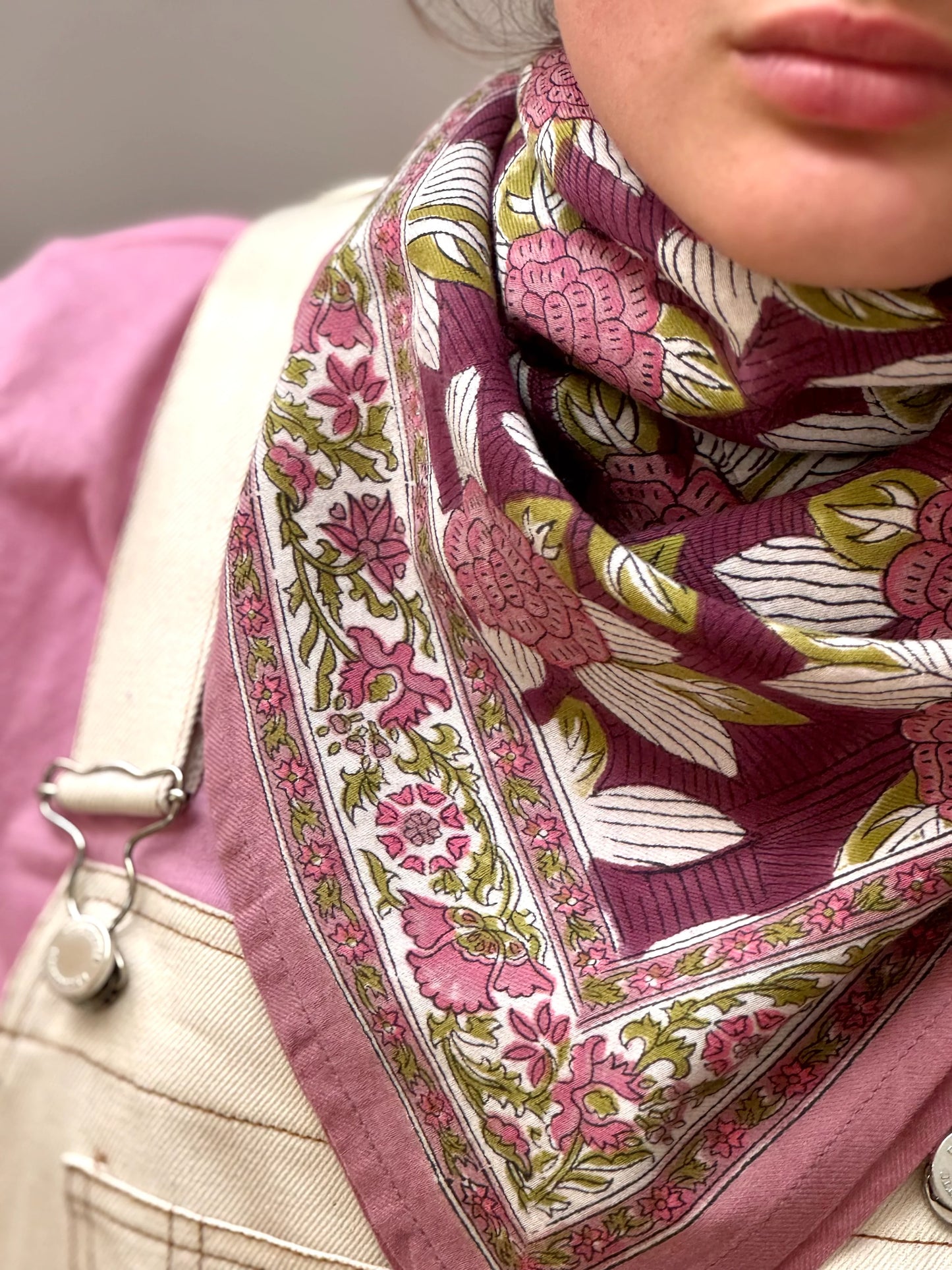 Petit foulard PÉNÉLOPE rose