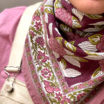 Foulard PÉNÉLOPE rose