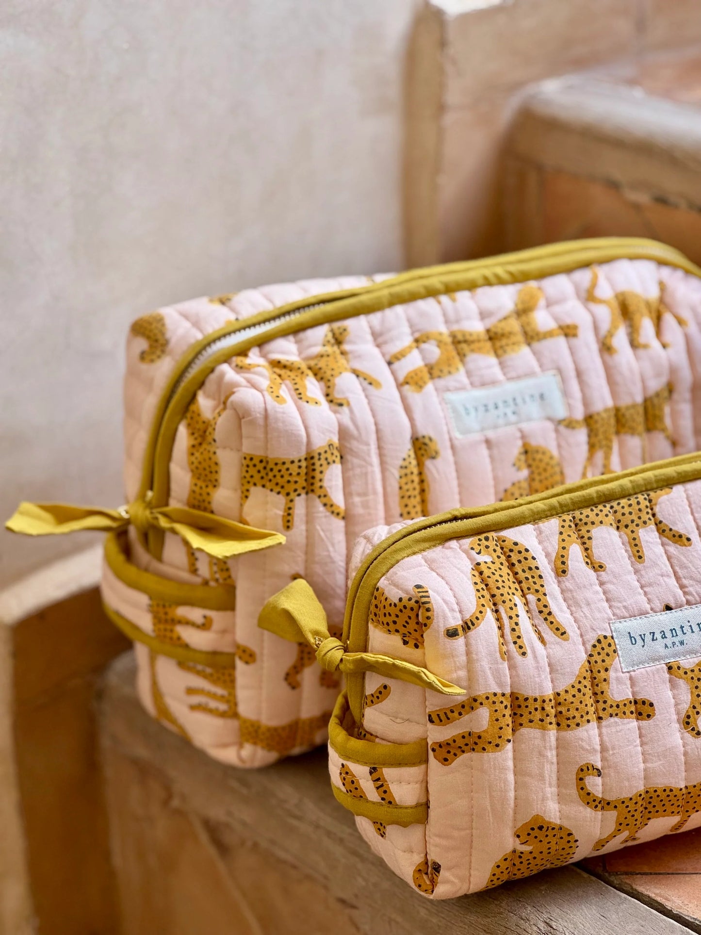 Grande trousse FAUVE rose