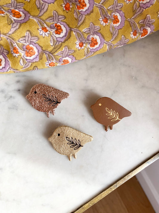Broche BIRDY moka