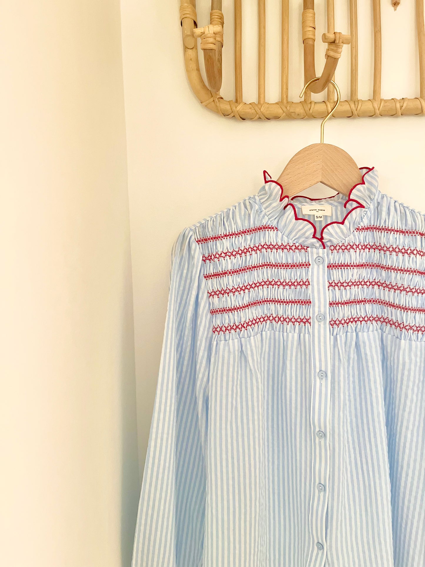 Chemisier CHLOÉ smocké bleu ciel