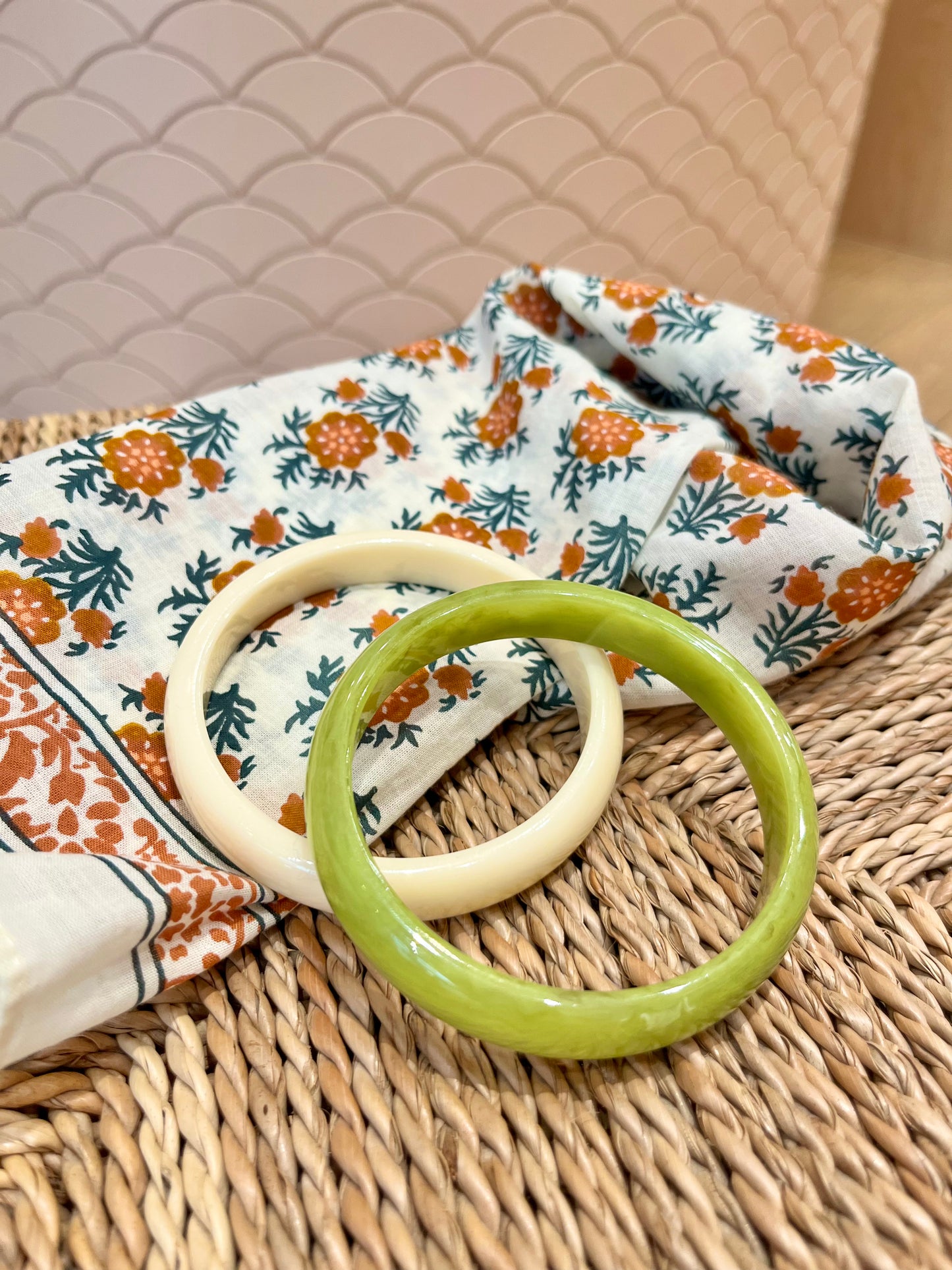 Foulard IRIS fleuri écru