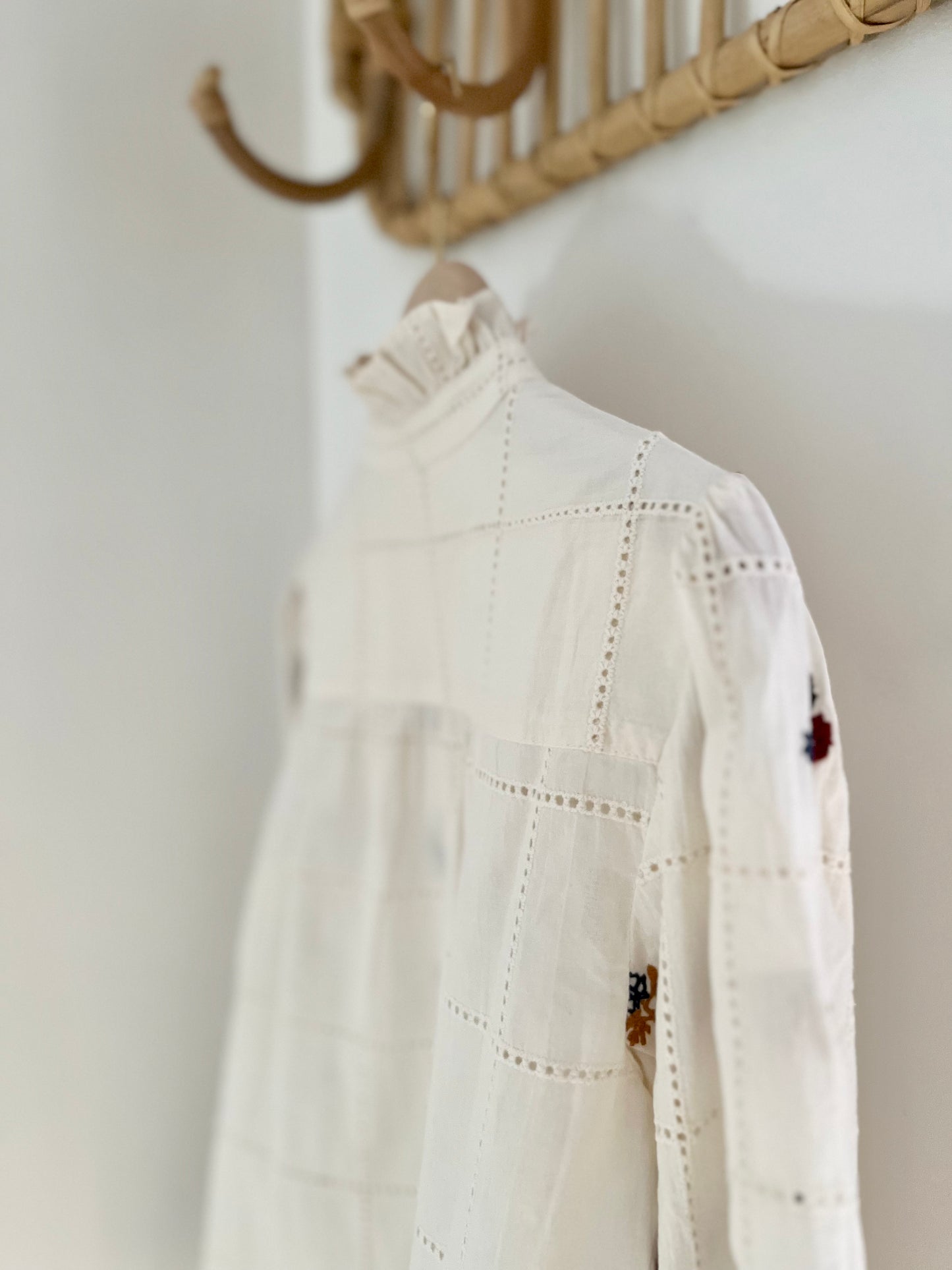 Chemise CAPUCINE brodée écrue