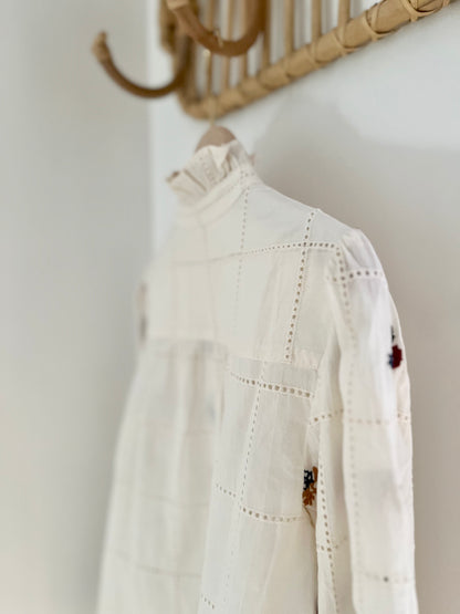 Chemise CAPUCINE brodée écrue