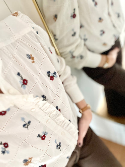 Chemise CAPUCINE brodée écrue