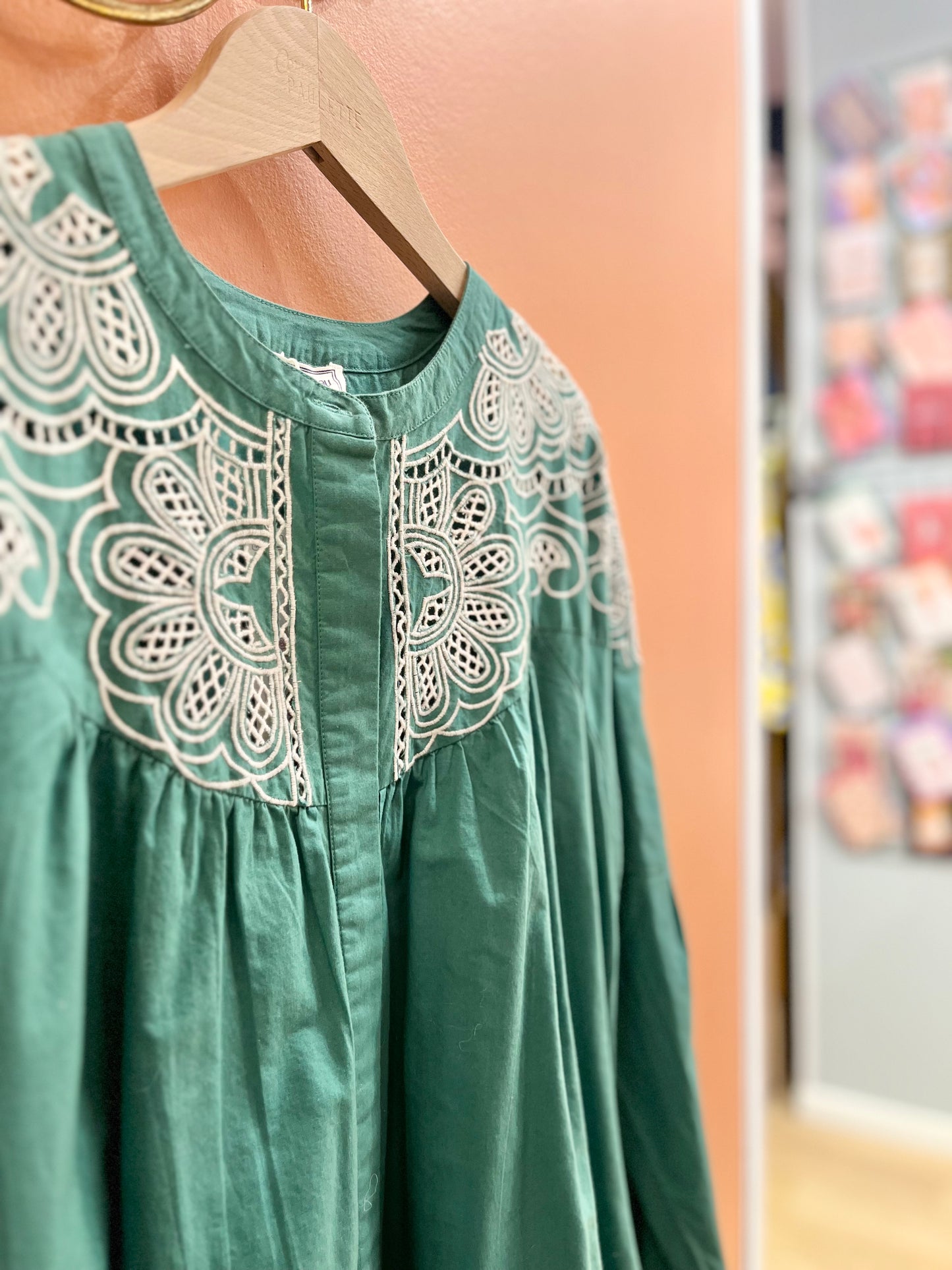 Blouse MARION vert brodé