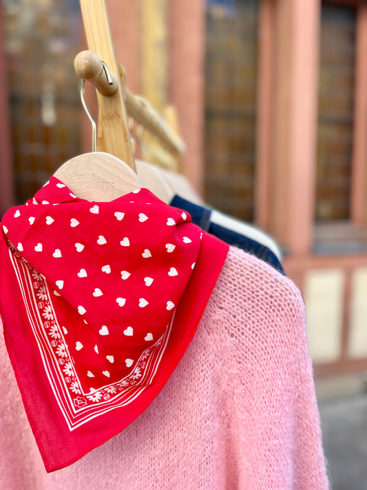 Foulard JISE coeur rouge