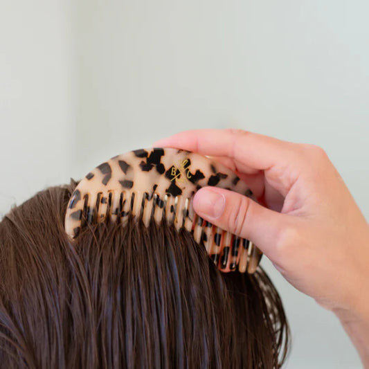 Peigne à cheveux écaille