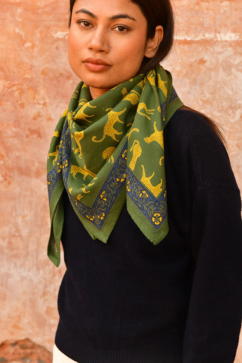 Foulard FAUVE vert