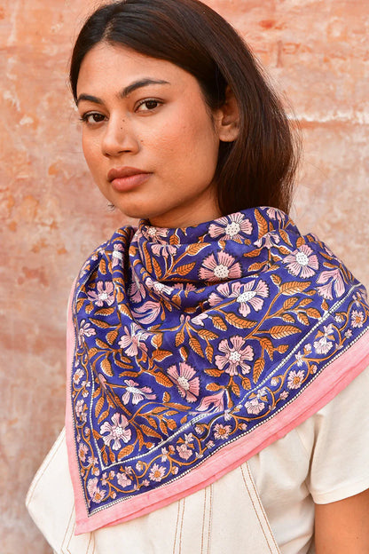 Foulard N°115 cobalt