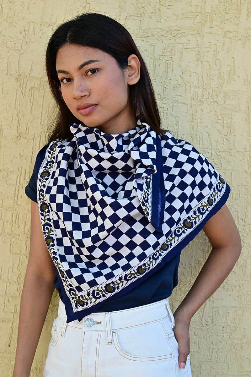 Foulard CHECKS bleu marine