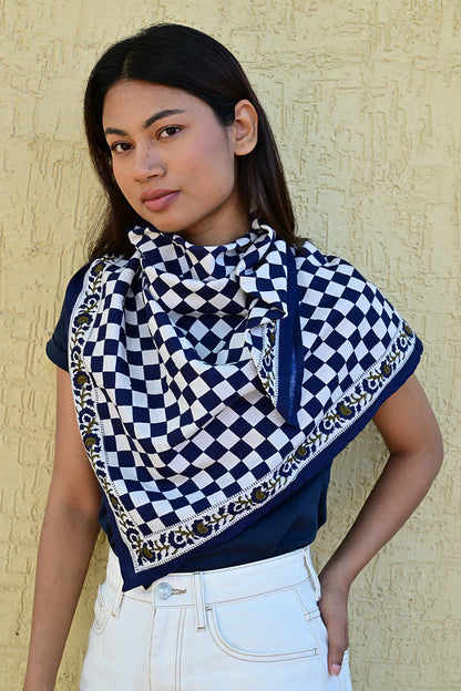 Foulard CHECKS bleu marine