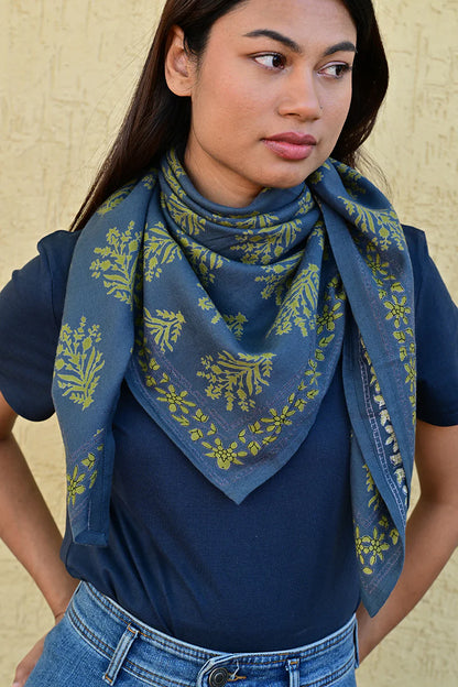 Foulard GALATIE bleu marine