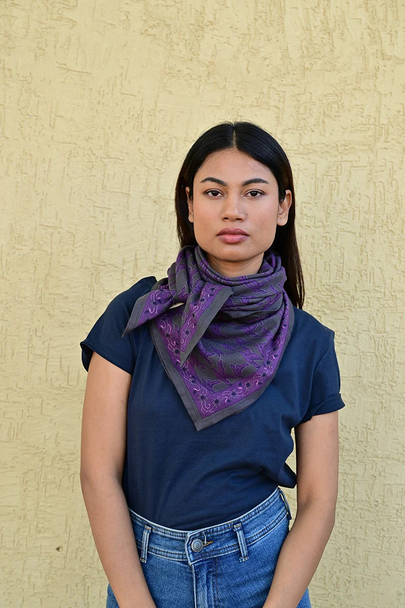 Foulard MERCURE grisaille